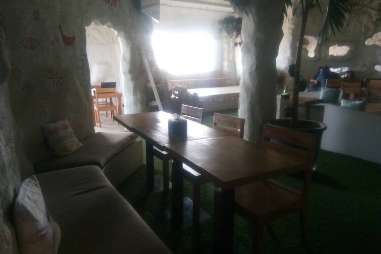 Gold Star Sport Resto Pasteur Bandung